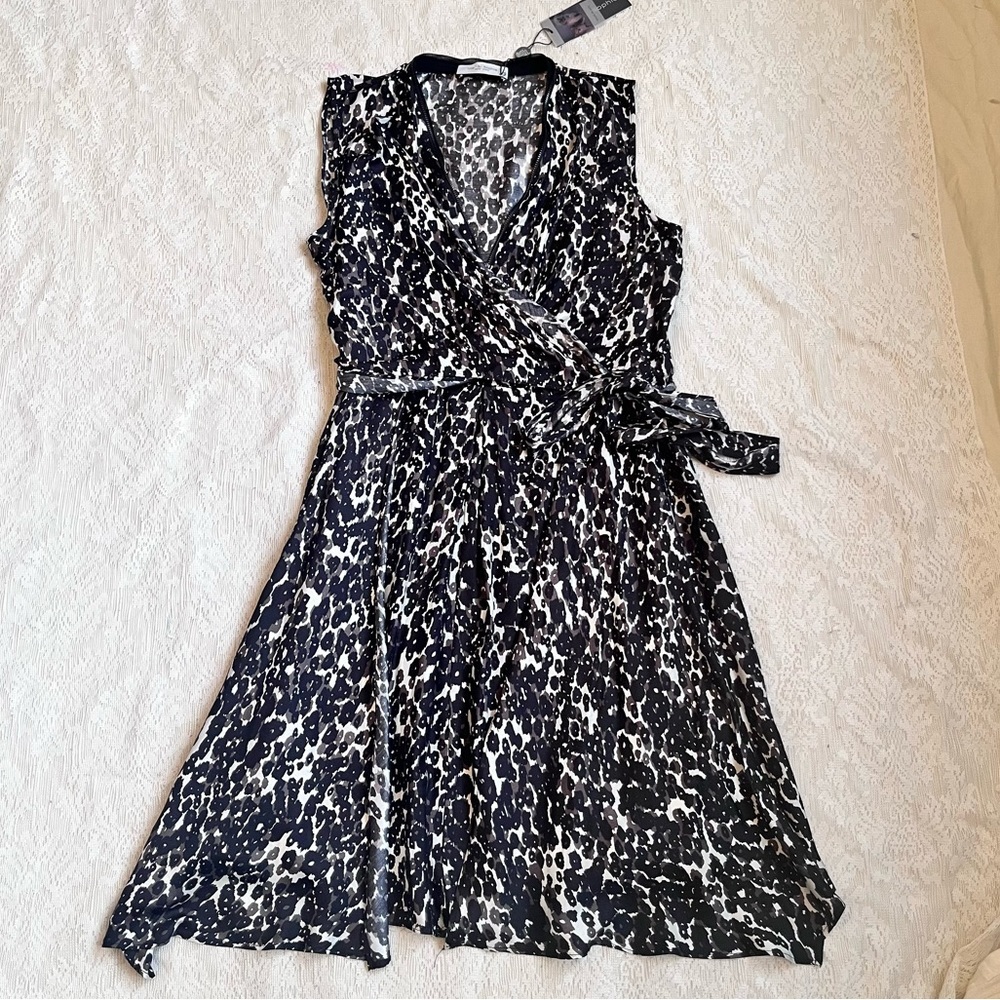 NWT Lola & Sophie wrap leopard dress